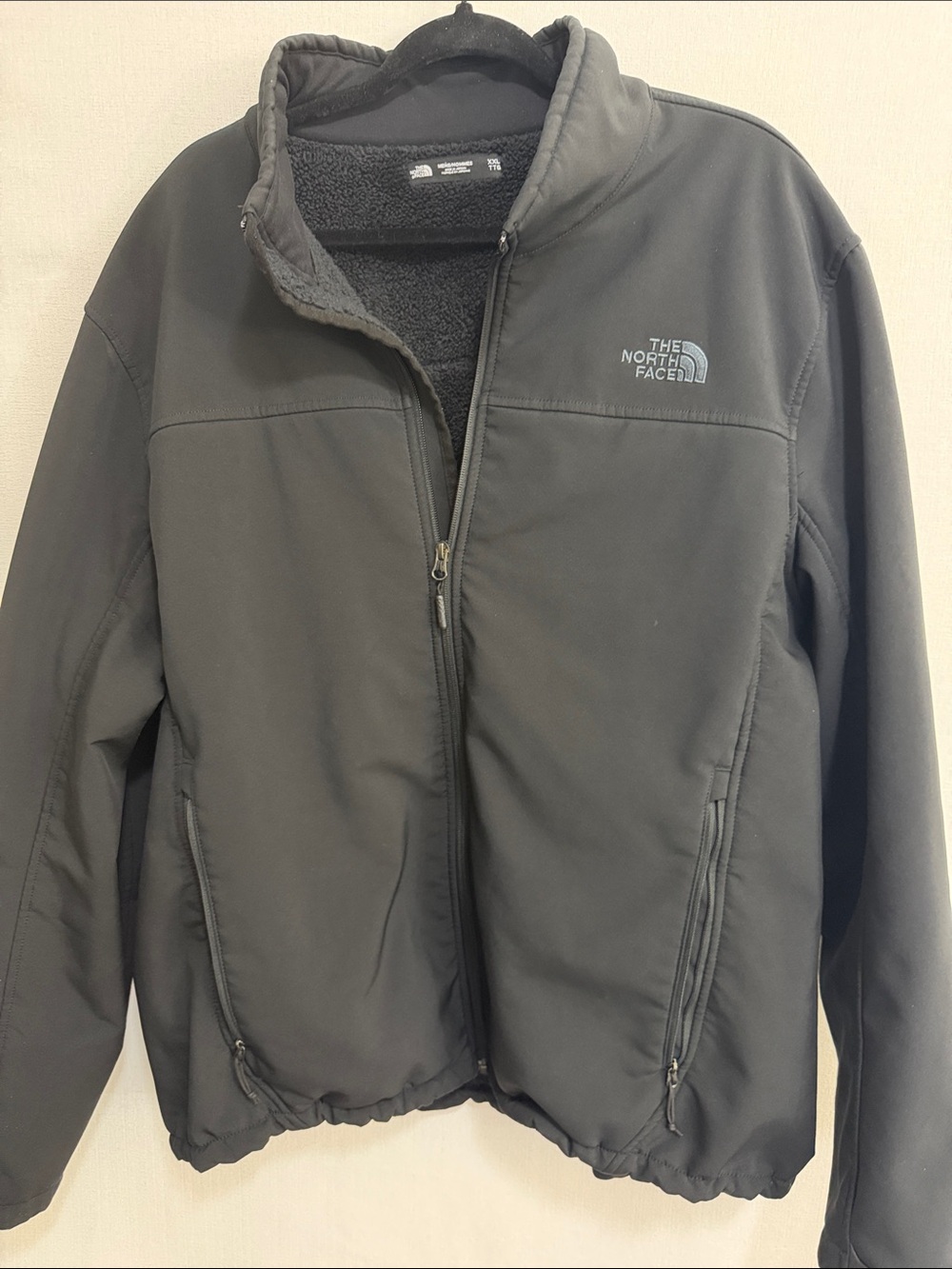 The North Face Men's Black Softshell Insulated Jacket